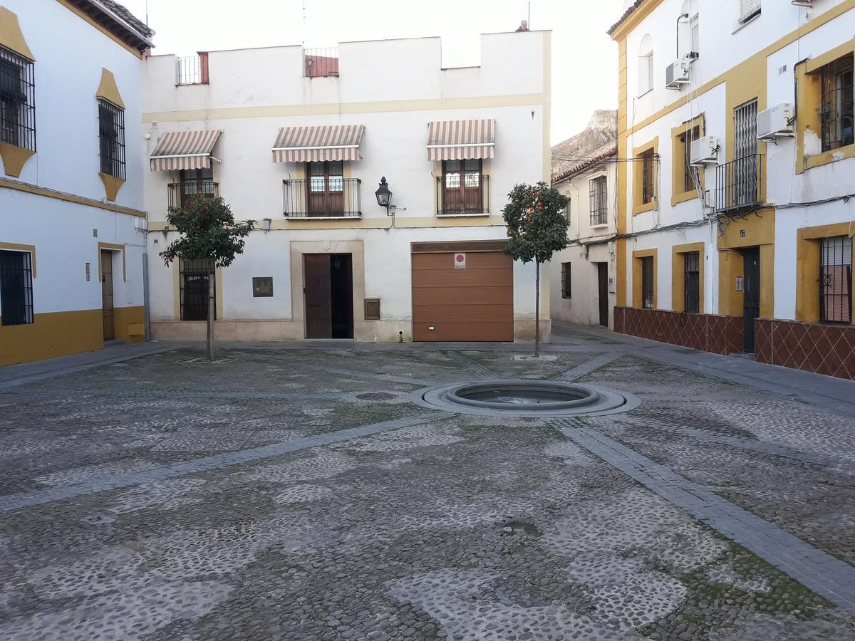Sleep & Shower In A Typical District Cordoba Exterior photo