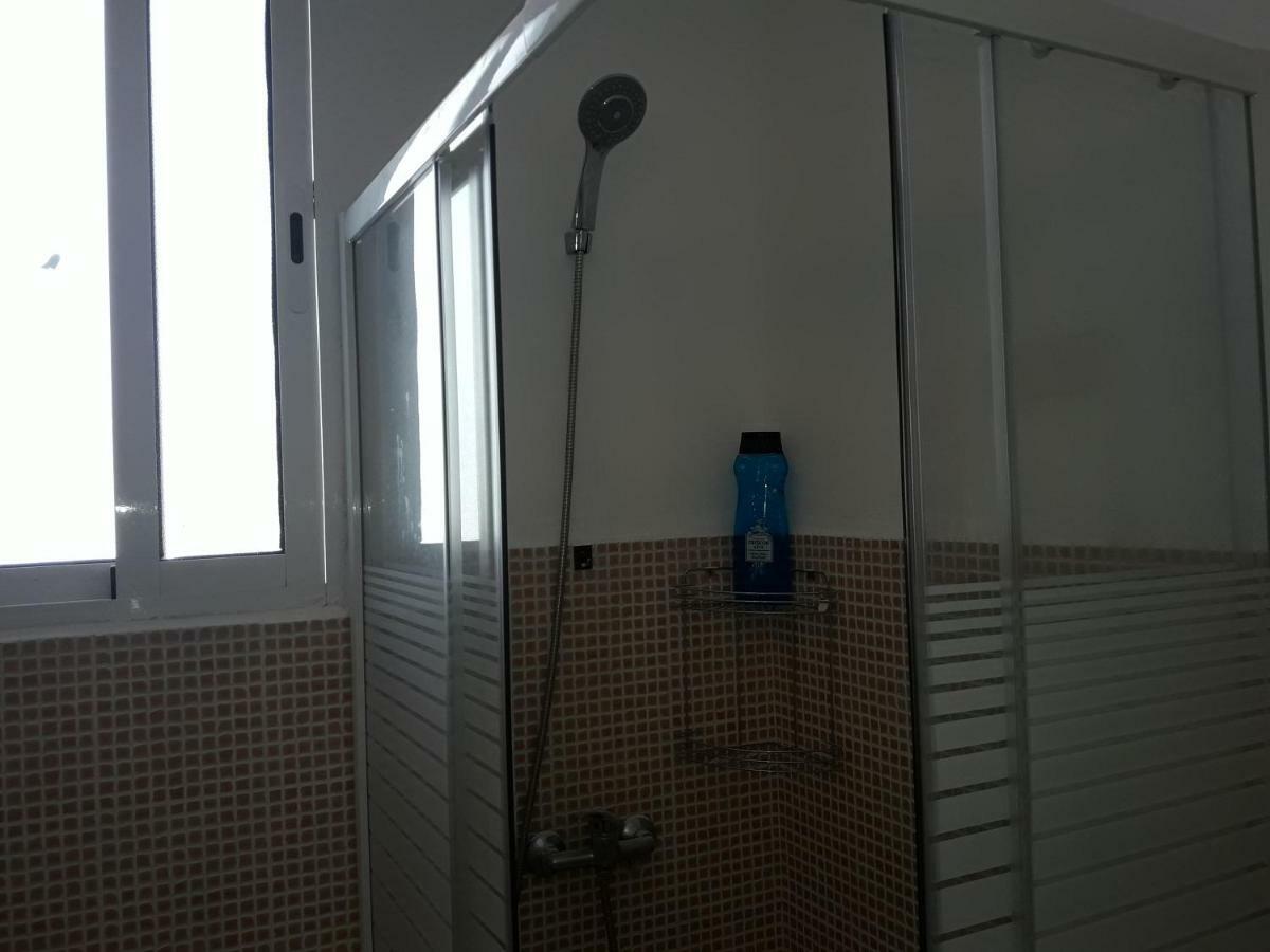 Sleep & Shower In A Typical District Cordoba Exterior photo